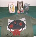 12-figure-set-no.2-with-gaia-online-hoodie