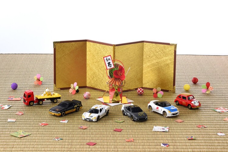 takara_tomy_years2025_02