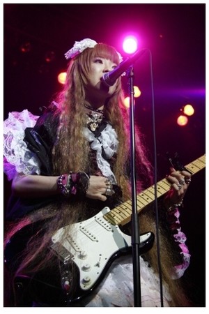 Photos by Shinsuke Irihi