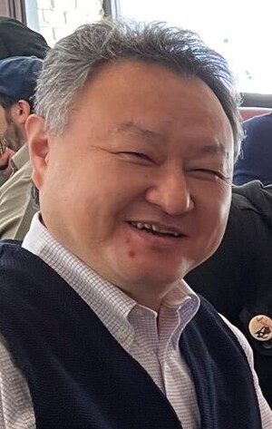 Shuhei Yoshida getting lunch at the Game Developers Conference 2022.