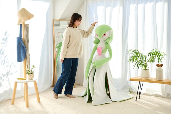 gardevoir_live-size_plush